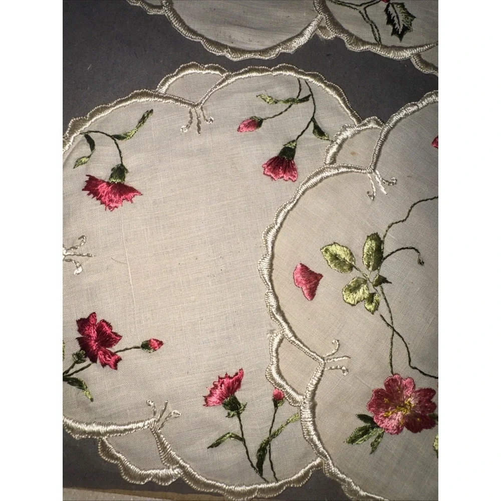 Vintage Society Silk Doilies Cocktail Rounds Hand Embroidered Set 6 Box New